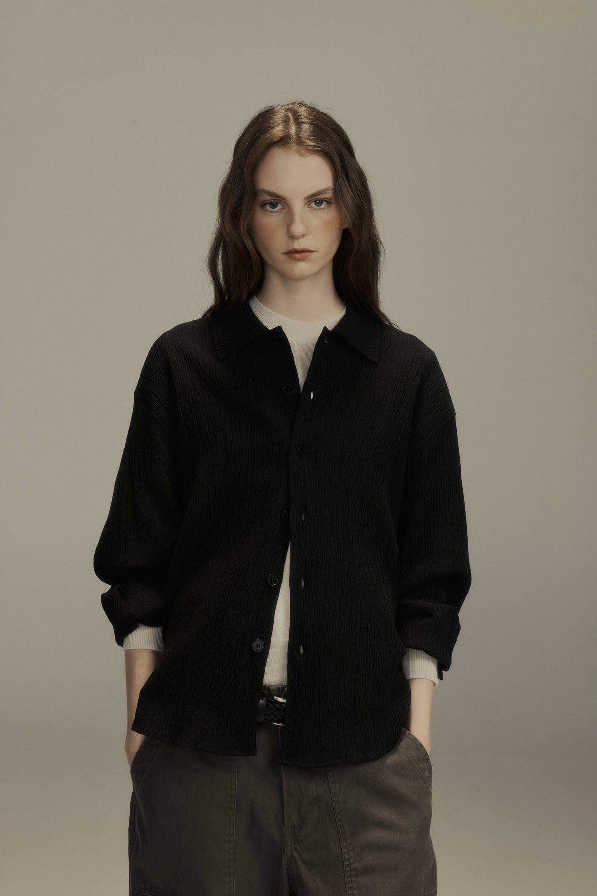 files/BlackPleatedShirt03.jpg