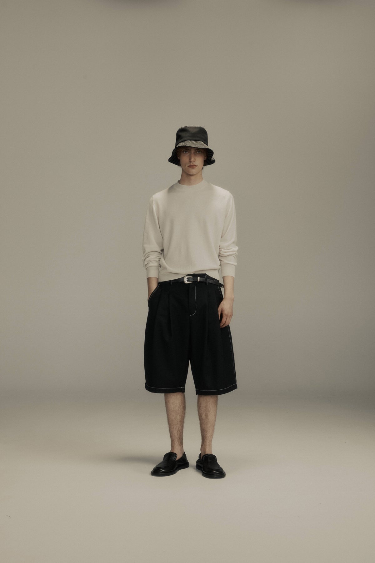 files/ContrastStitch-Shorts02.jpg