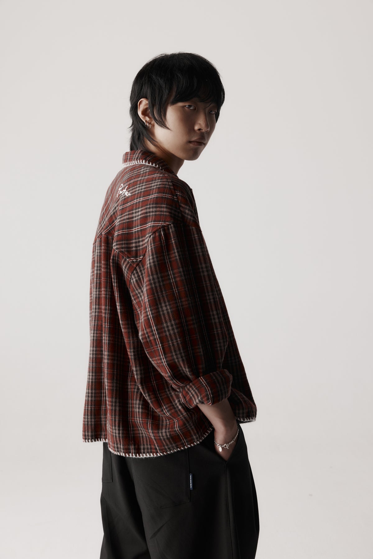 files/PJS_AW01_SAM_L16_2300.jpg