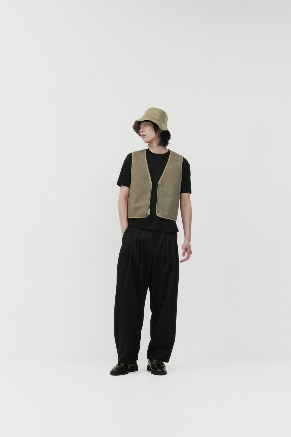 files/PJS_AW02_ECOM_L09__23125_543010f5-ddbf-4dc4-a1af-7c79c9d8c38f.jpg