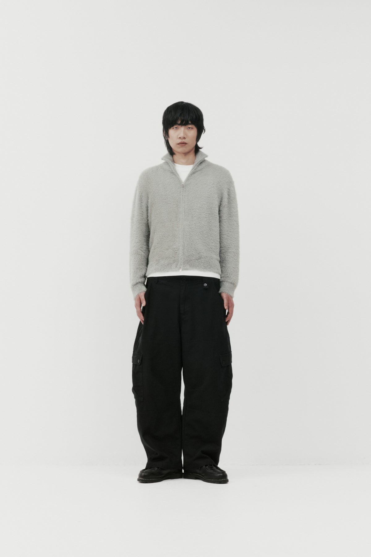 files/BlackCargos-ECOM02.jpg