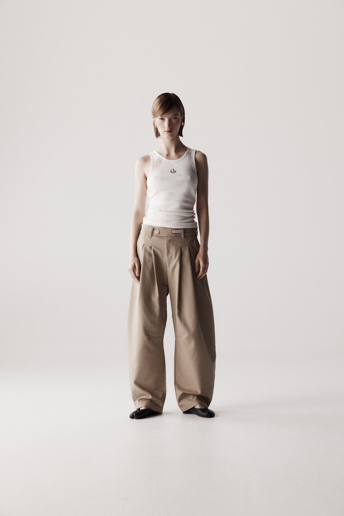 files/PJS_AW01_LOLA_L01_0717.jpg
